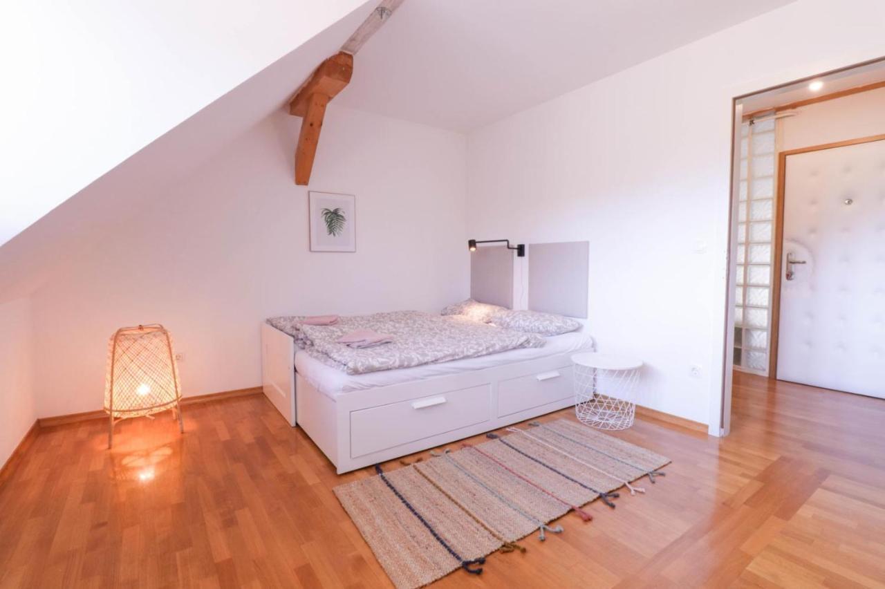 Apartment In The Heart Of Bled With Views Esterno foto